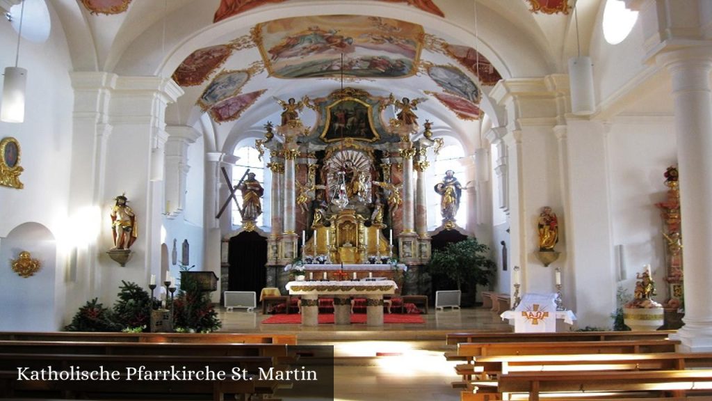Katholische Pfarrkirche St. Martin - Neuching (Bayern)