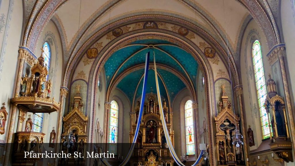 Pfarrkirche St. Martin - Halsbach (Bayern)